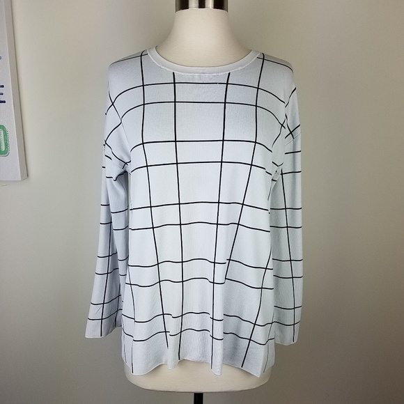 Halogen white and black block pattern top size med - Picture 5 of 7